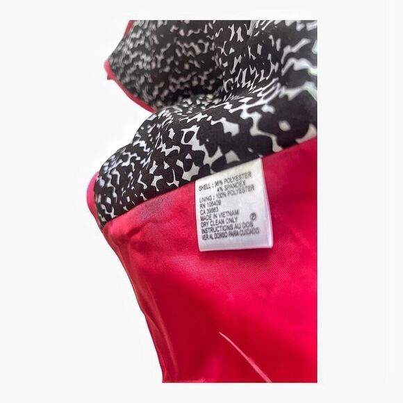 Tahari Bright Salmon Pink Black Studs Blazer Jacket Modern Size 10 - Picture 9 of 9